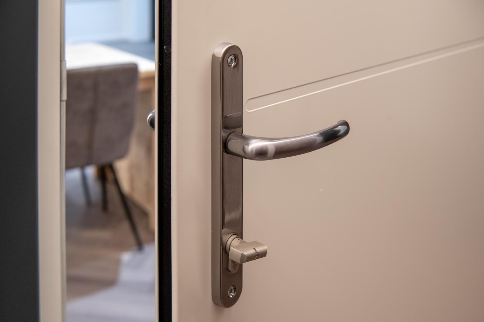 Signature Aluminium Door - Millbrook - Image 9